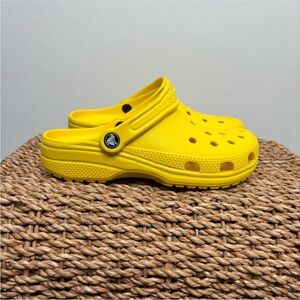 Crocs Classic Clog Yellow Slip-On Sandals Women’s Size 8